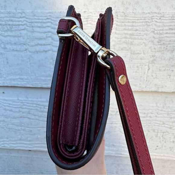 SALE! Michael Kors purse and wallet - Picture 12 of 15